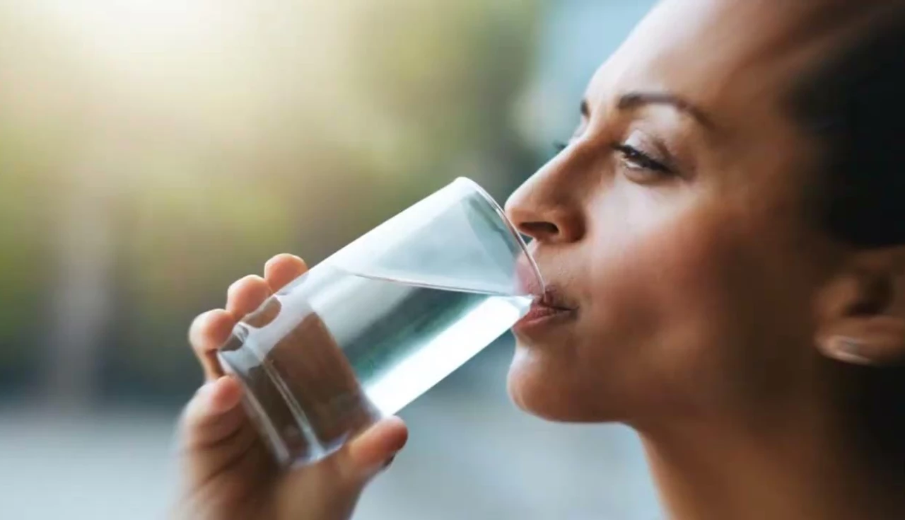 17 beneficios da agua em jejum 4
