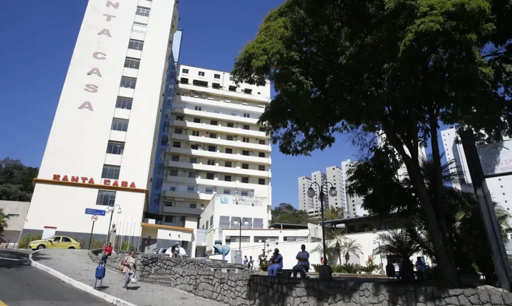 Saúde destina R$ 1 bilhão a 3.498 santas casas e hospitais filantrópicos, reajuste anual pela produção hospitalar e reforço de custeio e média e alta complexidade 11 news 29047 1767028054