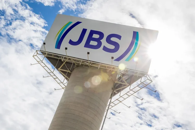 JBS no Russell pode atrair até US$ 960 milhões e redefinir liquidez das ações nos EUA com inclusão nos índices Russell 1000 e 3000, diz Santander 11 news 32673 1768903484