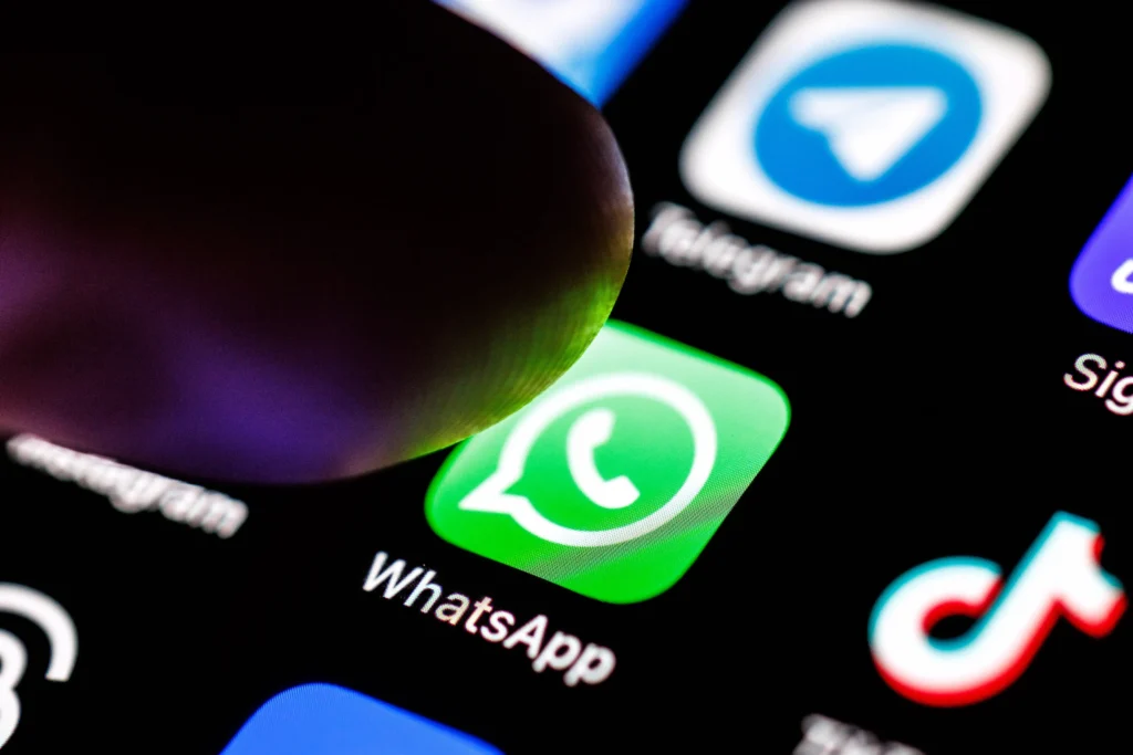 Hackers russos miram Signal e WhatsApp, alerta inteligência holandesa 1 news 36872 1773140471